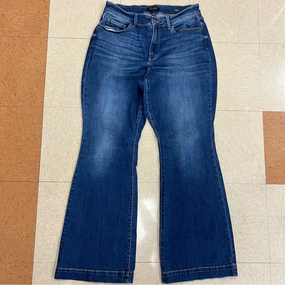 Judy Blue Denim - Judy Blue Dark Blue Flare Jeans Size 14 Women’s Boho Comfy Bell Bottom